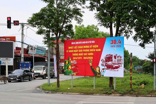 Xã Tiến Thắng trang hoàng rực rỡ chào mừng ngày 30-4 và 1-5