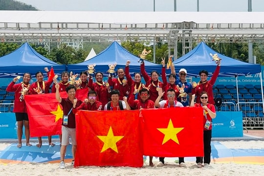 Đánh bại chủ nhà Trung Quốc, bóng ném bãi biển nữ Việt Nam giành Huy chương vàng tại ABG6