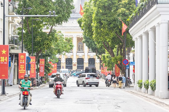 Bắc Bộ ngày nắng, chiều tối và đêm có mưa rào rải rác