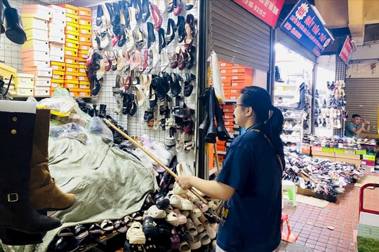 Tiểu thương chợ truyền thống trước “cơn lốc” thương mại điện tử: Chuyển mình thích ứng, gìn giữ hồn cốt giao thương