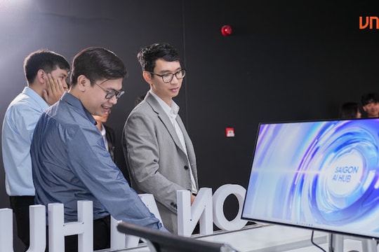 Ra mắt mô hình thúc đẩy phát triển và ứng dụng AI mở đầu tiên tại Việt Nam