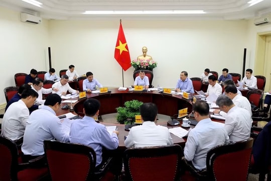 Thủ tướng Lê Minh Hưng chủ trì cuộc họp tháo gỡ vướng mắc, thúc đẩy triển khai dự án sân bay Long Thành