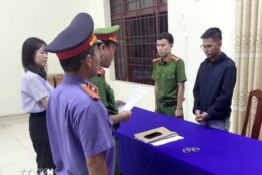 [Podcast] Tin tức ngày 4-5: Khởi tố tài xế vụ cháy xe ở cây xăng Đà Nẵng làm 2 người chết