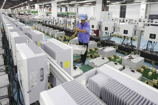 EU cấm thiết bị biến tần Trung Quốc trong các dự án năng lượng sạch dùng vốn công