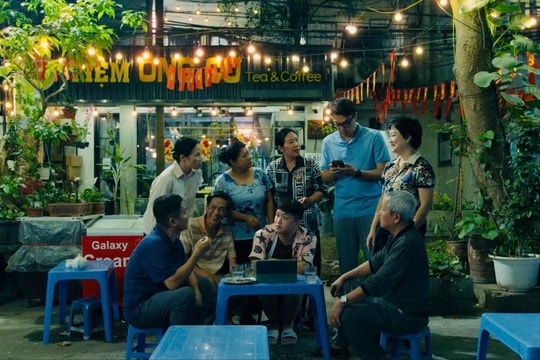 Phim “Dưới ô cửa sáng đèn”: Lưu giữ một phần ký ức về Hà Nội