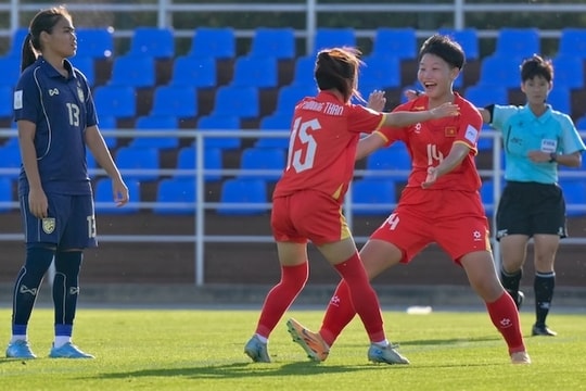 U17 nữ Việt Nam hạ Myanmar bằng hai siêu phẩm đá phạt, giành vé vào tứ kết giải châu Á