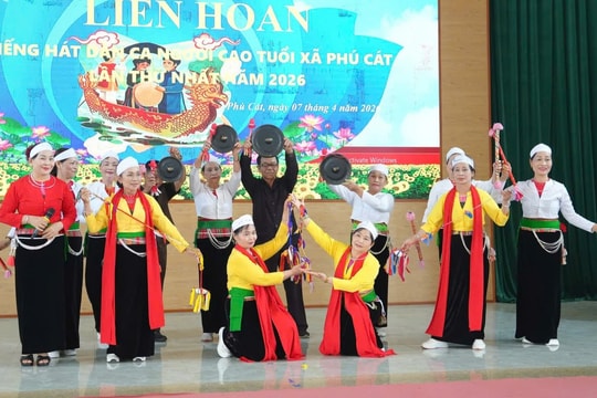 Phú Cát: "Làng thể thao, làng ca hát"