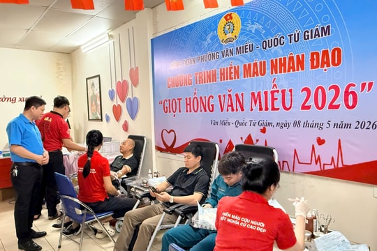 Hơn 200 đoàn viên, người lao động phường Văn Miếu - Quốc Tử Giám trao giọt hồng yêu thương