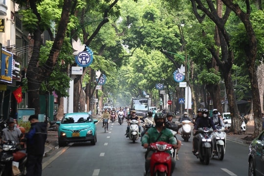 [Podcast] Tin tức ngày 8-5: Ngày 1-7, Hà Nội chưa cấm xe máy xăng cá nhân trong vùng phát thải thấp
