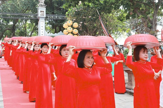 Nếp xưa, tục cũ độc đáo ở làng Hát Môn