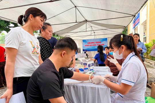 Phúc Thịnh bắt đầu triển khai khám sức khỏe định kỳ cho toàn dân