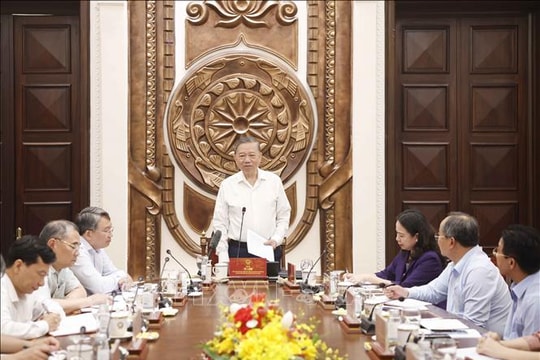 Tổng Bí thư, Chủ tịch nước Tô Lâm làm việc với Văn phòng Chủ tịch nước