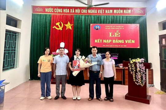 Gỡ khó bài toán tạo nguồn, nâng cao chất lượng đảng viên mới ở Thuận An
