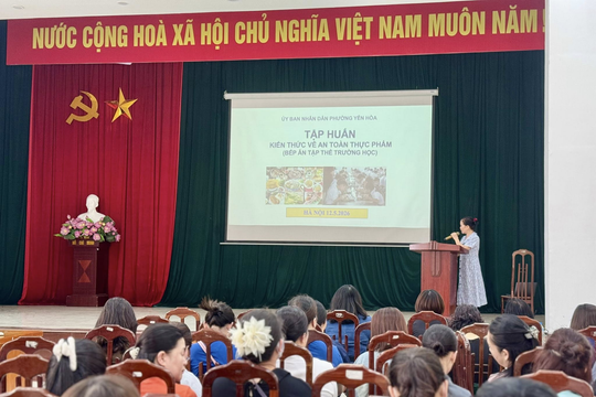 Phường Yên Hòa: Tập huấn an toàn thực phẩm và vệ sinh nguồn nước học đường