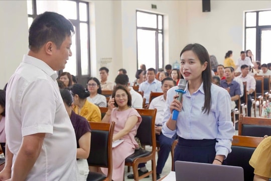 Bồi dưỡng kiến thức chuyển đổi số cho cán bộ chủ chốt xã Thiên Lộc