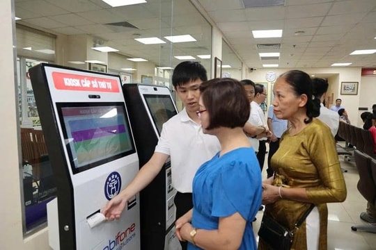 Hà Nội: Kiosk dịch vụ công thúc đẩy chuyển đổi số hành chính công