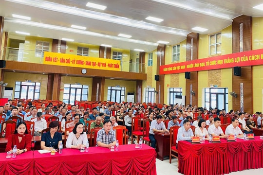 Xã Hát Môn tuyên truyền nâng cao nhận thức về an toàn thực phẩm