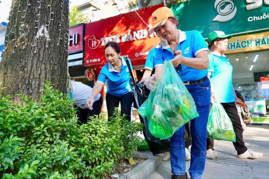 Người dân đồng hành xây dựng Thủ đô văn minh