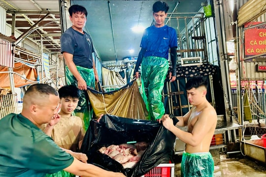 Phường Hoàng Mai đề xuất tháo gỡ điểm nghẽn chợ cá tự phát Yên Sở
