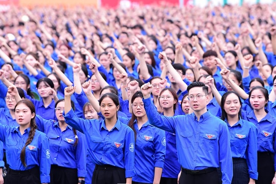 Khơi dậy khát vọng cống hiến qua Hành trình “Tôi yêu Tổ quốc tôi”