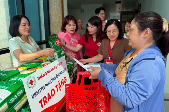 Lan tỏa nghĩa tình trong Tháng Nhân đạo năm 2026 tại phường Ô Chợ Dừa