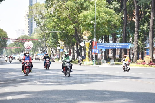 Bắc Bộ nắng nóng gay gắt, độ ẩm không khí giảm thấp