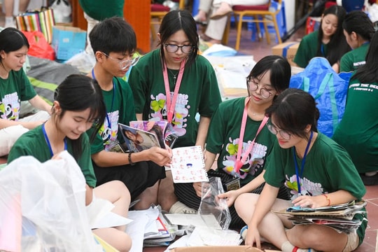 Hành trình Gen Z xây dựng văn hóa ứng xử với môi trường