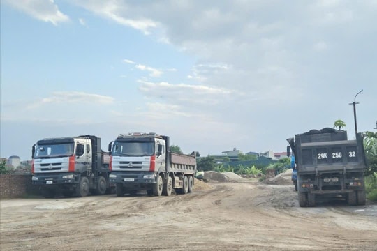 Chính quyền xã Hoài Đức ra "tối hậu thư" với các cơ sở kinh doanh vật liệu xây dựng trái phép