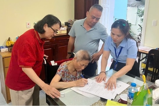 Cải cách hành chính tại phường Cầu Giấy: Đột phá từ tinh thần phục vụ