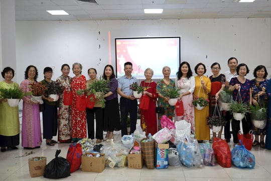 Phường Đống Đa phát động thi đua chuyển đổi số, chuyển đổi xanh từ khu dân cư
