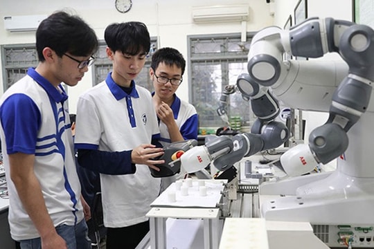 Đón xem Chương trình thời sự “Hà Nội thực hiện Nghị quyết 57: Sản phẩm thực chất, kết quả cụ thể, không lãng phí”