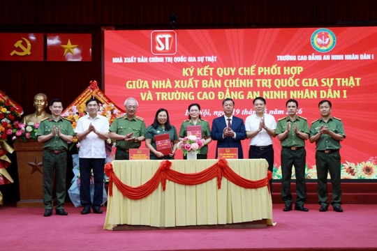 Tăng cường xuất bản phẩm tuyên truyền nhiệm vụ bảo vệ an ninh quốc gia