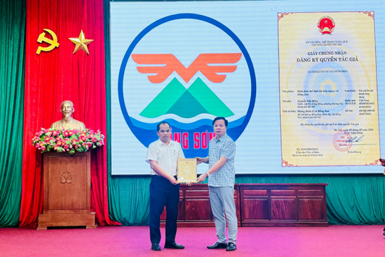 Công bố biểu tượng xã Hồng Sơn - dấu mốc cho một hành trình phát triển mới