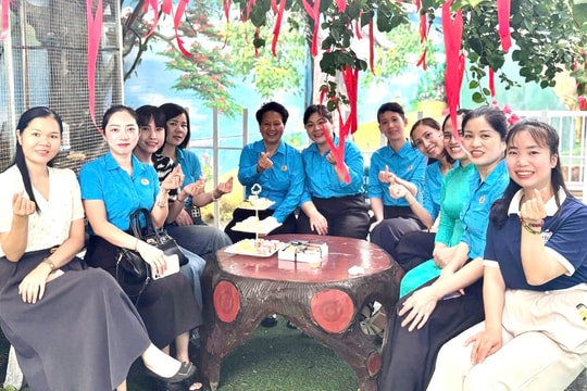 Ra mắt công trình “Góc xanh Công đoàn” tại Trường Tiểu học Minh Khai B
