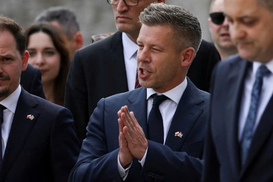 Thủ tướng Hungary thăm Ba Lan, thúc đẩy tái gắn kết với châu Âu