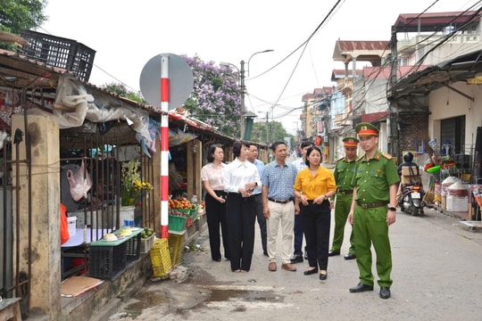 Phường Tùng Thiện giám sát xử lý "5 điểm nghẽn” trên địa bàn
