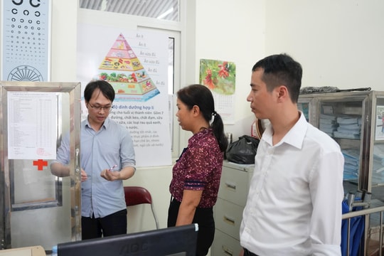 Xã Dương Hòa kiểm tra công tác chuẩn bị kỳ thi vào lớp 10