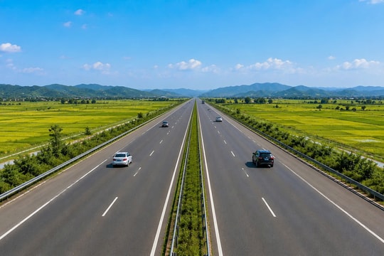 Đề xuất đầu tư hơn 30km cao tốc Bắc - Nam phía Tây qua địa phận Hà Nội và Phú Thọ
