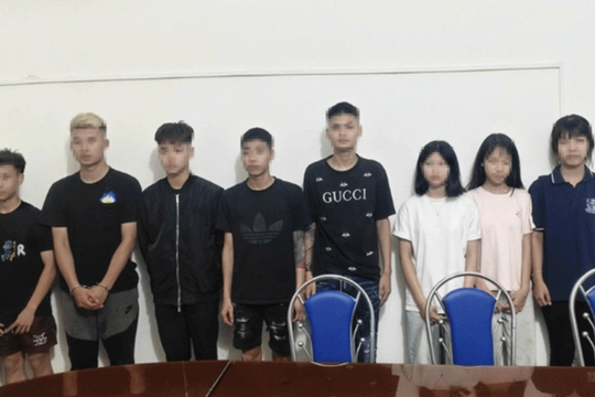 Khởi tố vụ làm nhục nữ sinh sau mâu thuẫn khi chơi game