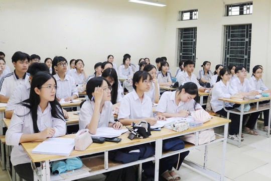 Trước giờ “vượt vũ môn” của học sinh lớp 9 Quốc Oai