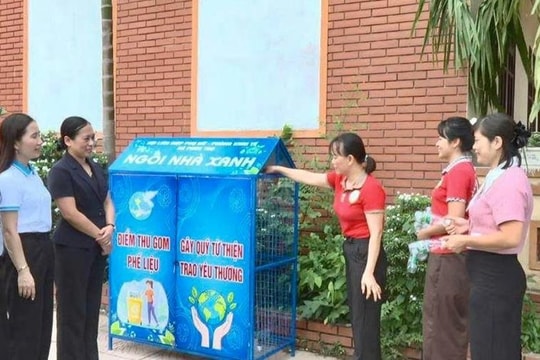 Phụ nữ Phúc Thọ chung tay gỡ “điểm nghẽn” môi trường đô thị