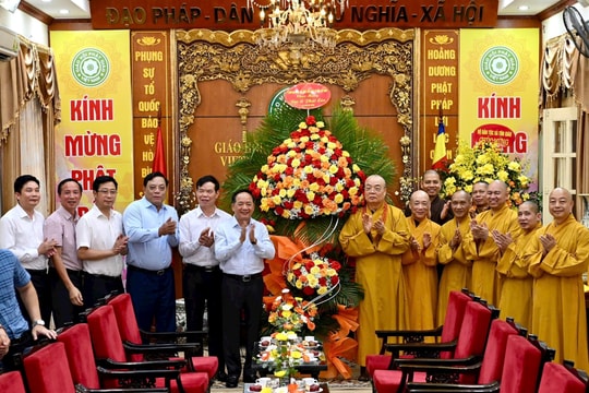 Trưởng ban Tuyên giáo và Dân vận Trung ương Trịnh Văn Quyết thăm, chúc mừng Trung ương Giáo hội Phật giáo Việt Nam