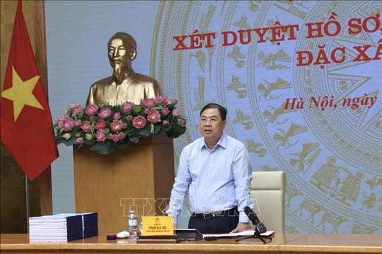 Phó Thủ tướng Thường trực: Đánh giá công khai, minh bạch, thận trọng từng trường hợp đề nghị đặc xá
