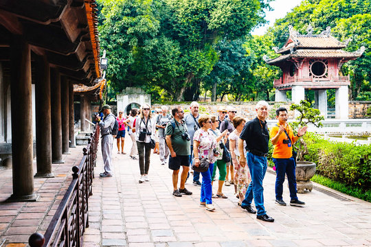 Hà Nội yêu cầu bảo đảm an toàn trong hoạt động du lịch