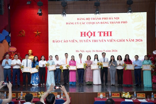 Nâng cao năng lực tuyên truyền nghị quyết của Đảng trong tình hình mới