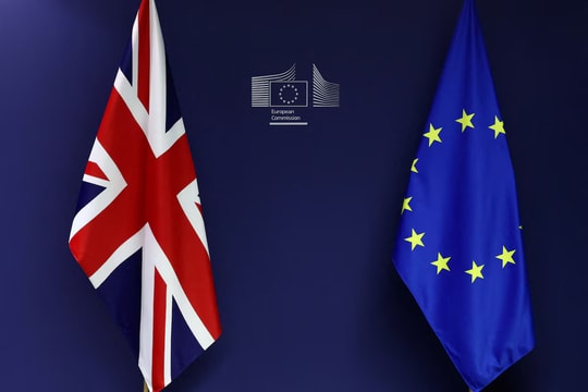 Nước Anh hậu Brexit và thực tế khó tách khỏi châu Âu