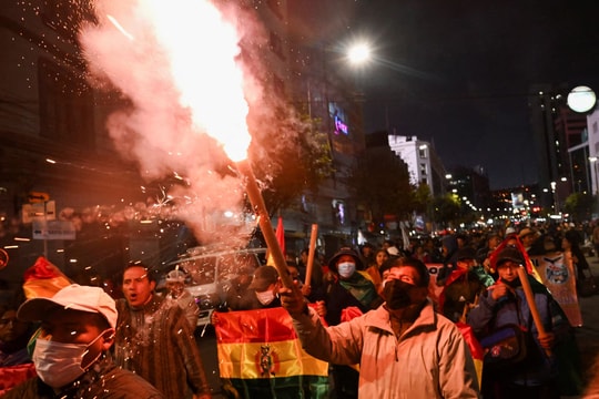 Bolivia thay đổi quy định về tình trạng khẩn cấp