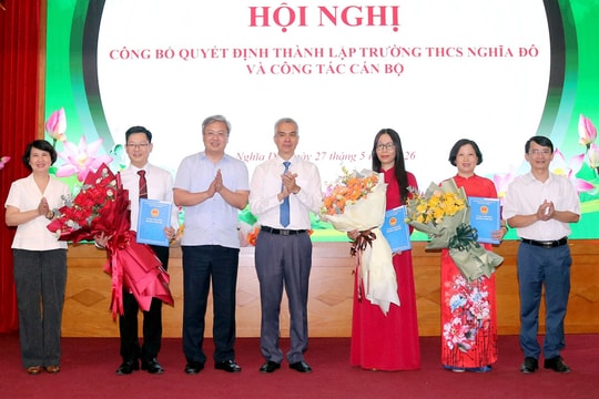 Công bố quyết định thành lập Trường THCS Nghĩa Đô