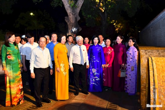 Đoàn đại biểu HĐND toàn quốc tham dự chương trình Tinh hoa Đạo học