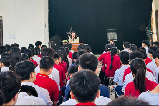 Ổn định tâm lý, bảo đảm điều kiện tốt nhất cho sĩ tử thi lớp 10